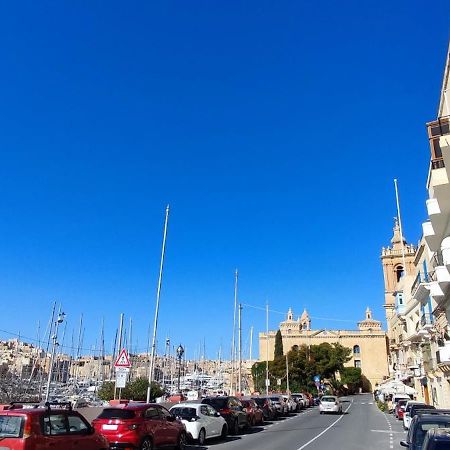Vittoriosa' Seafront 2 Bed Highly Furnished Apartment Εξωτερικό φωτογραφία